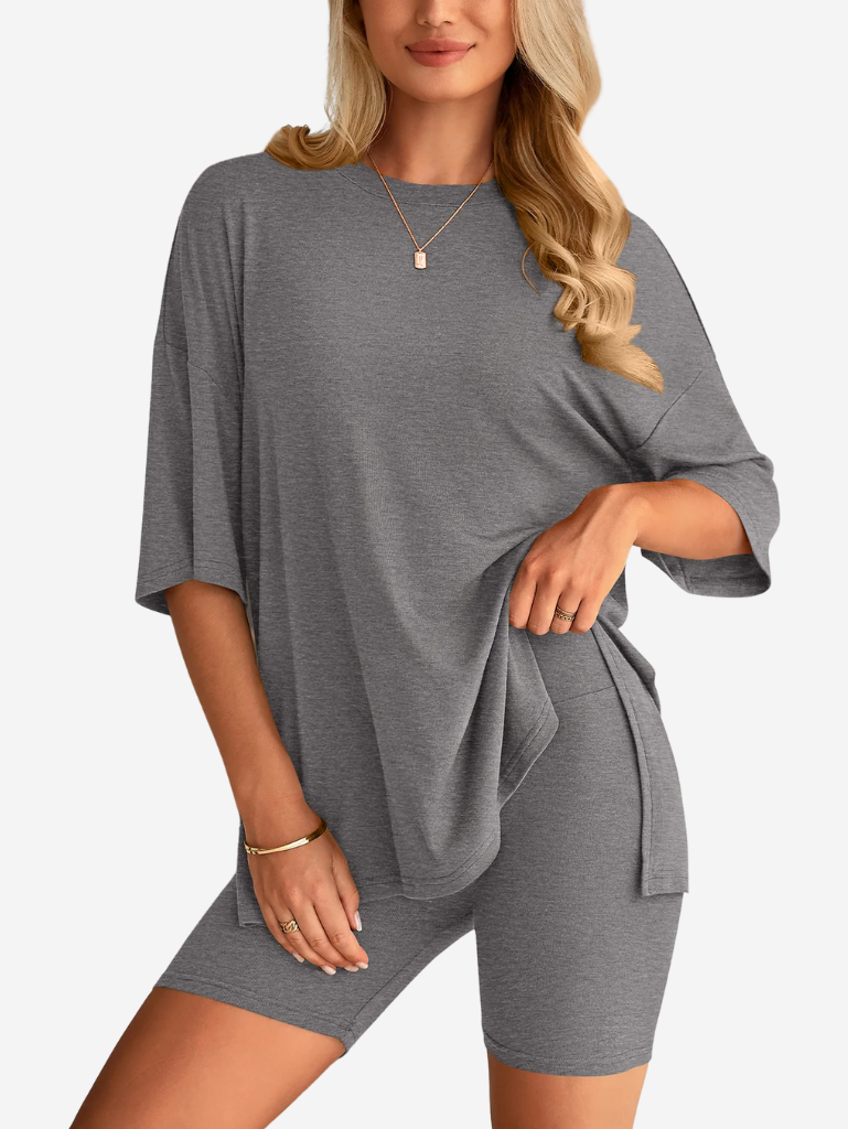 The (VIRAL) Cloud Lounge Set