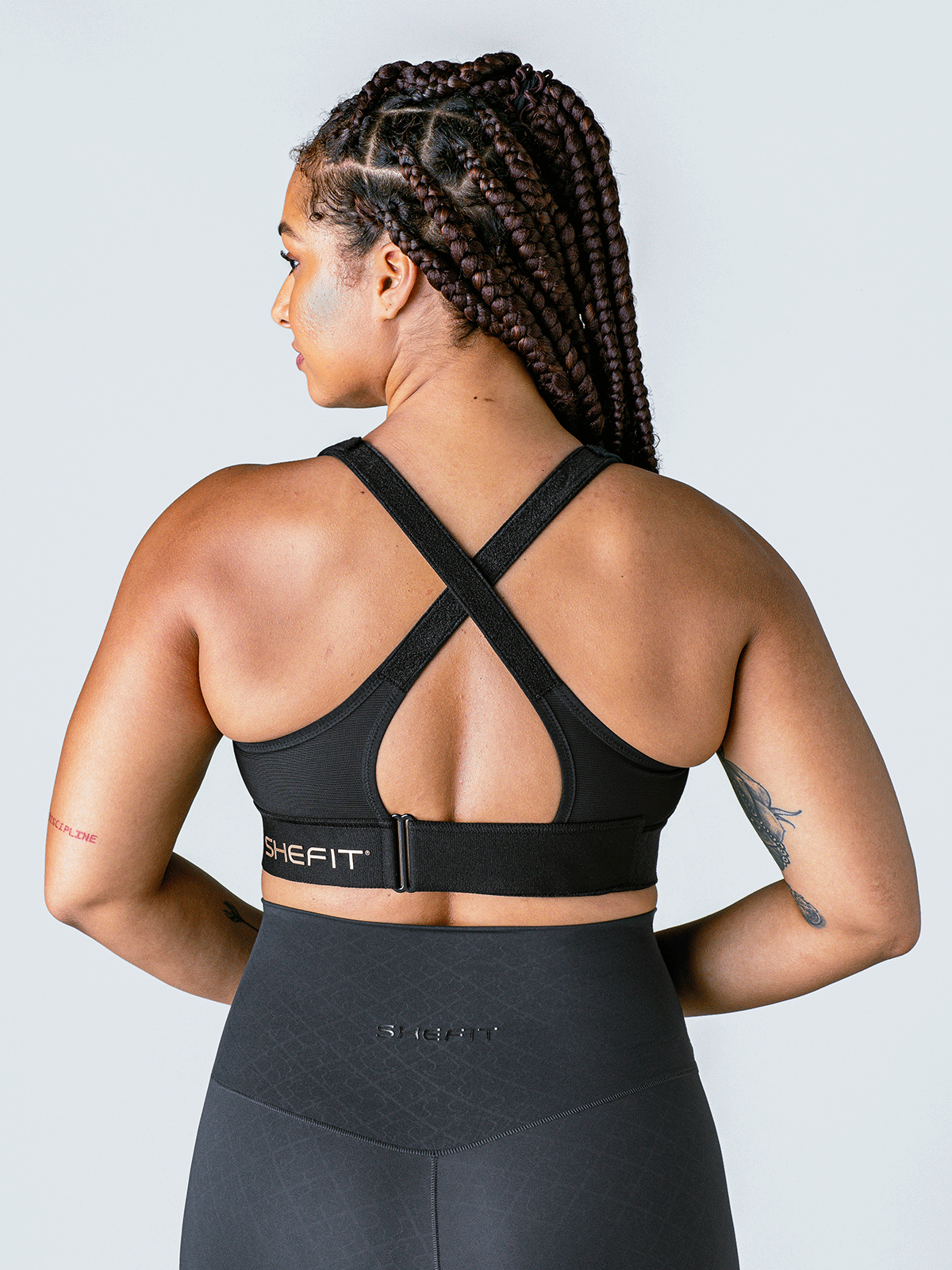 NoBounce™ Zip-Front Sports Bra