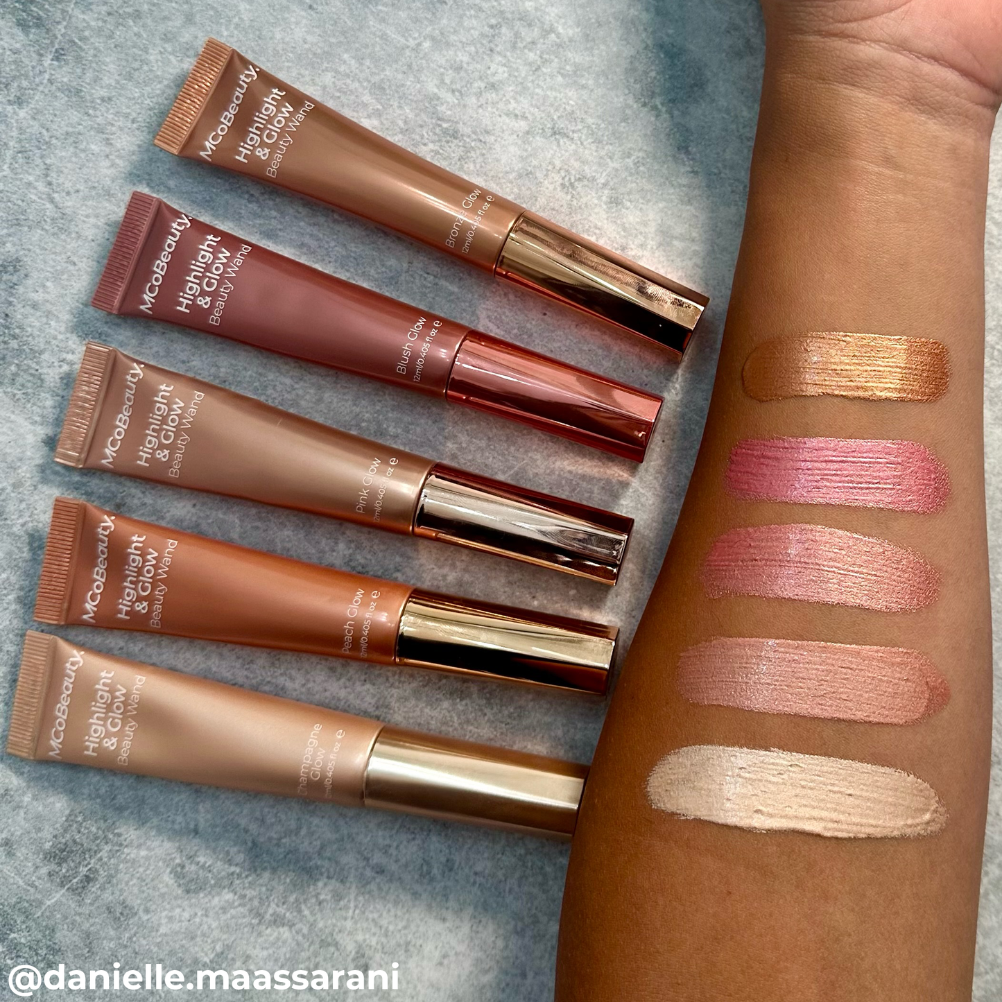 The Champaign Glow Highlight Wand